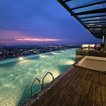 Quartz Residence - Melaka Exterior photo