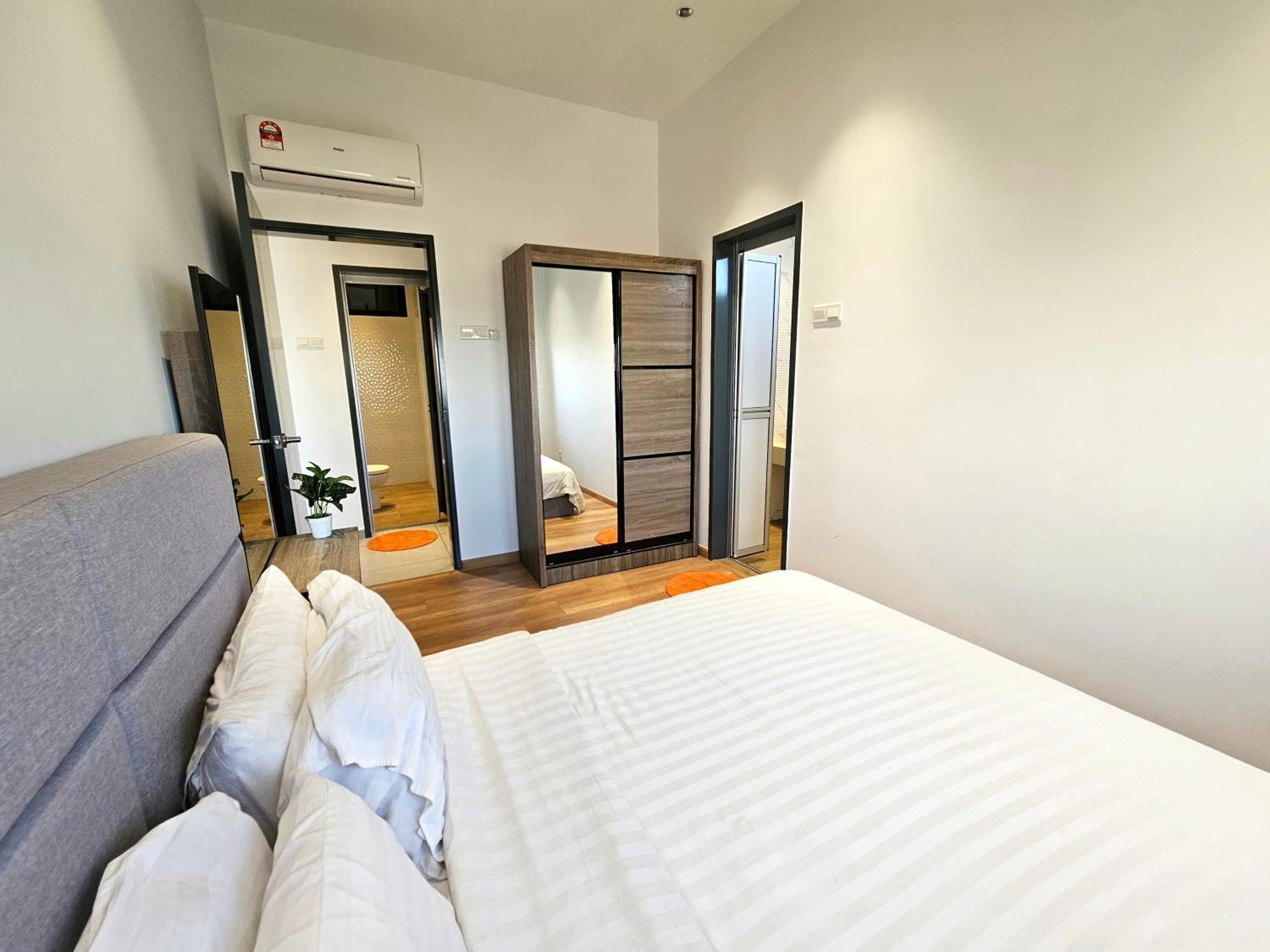 Quartz Residence - Melaka Room photo