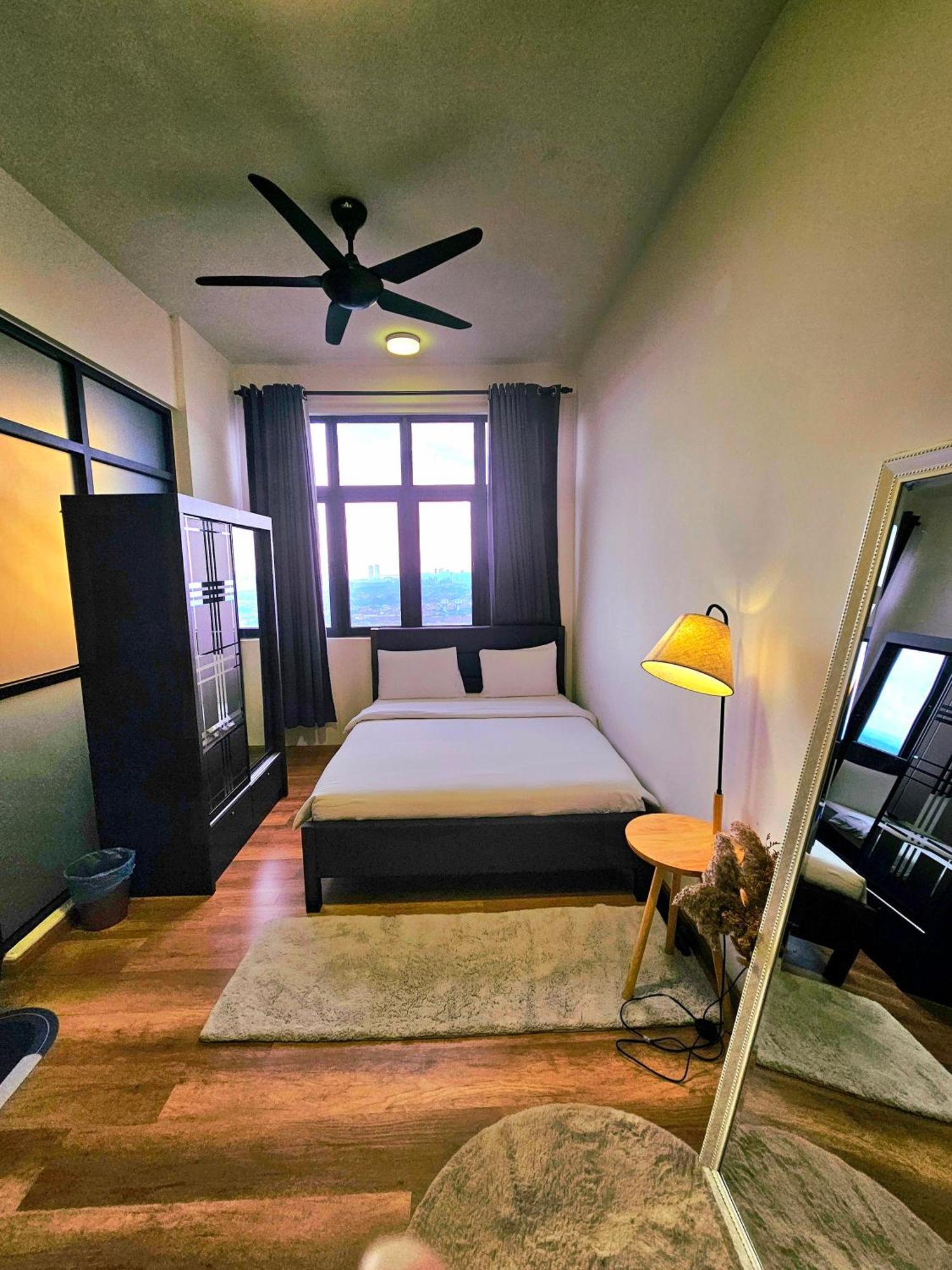 Quartz Residence - Melaka Room photo